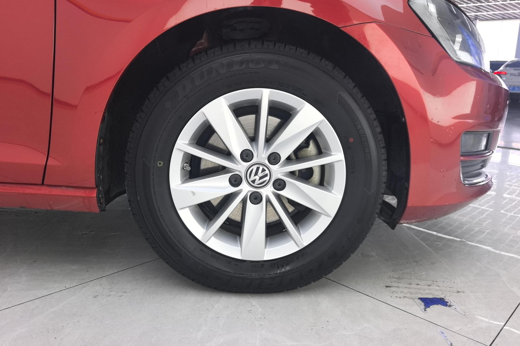 Volkswagen Golf 2015 1.6L AT Fashion