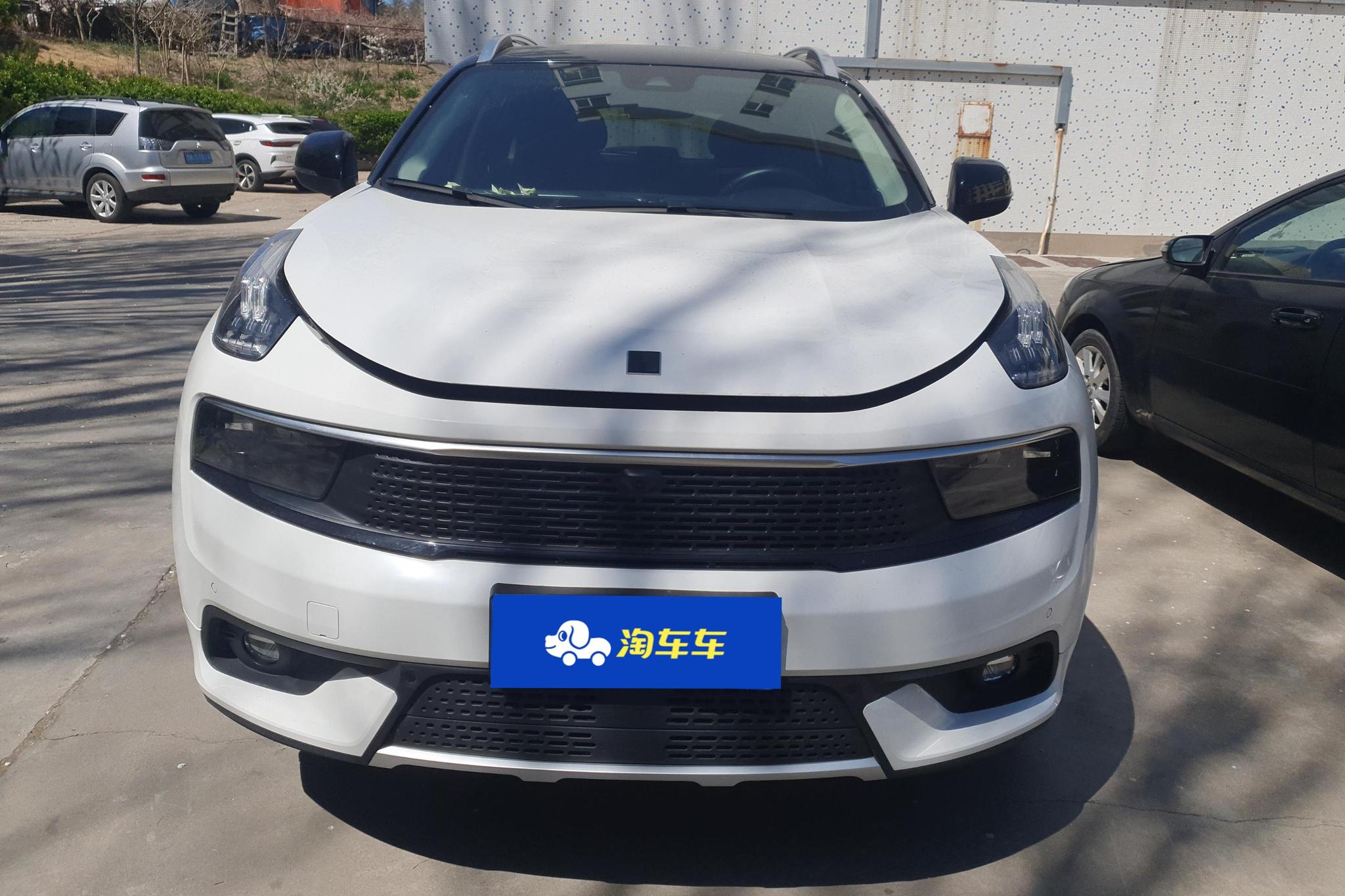 Lynk & Co 01 2017 2.0T Pro
