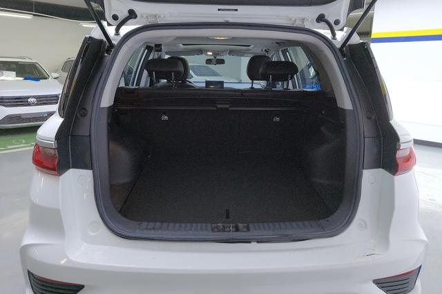 Geely X6 2020 1.4 T MTPremium — фото 17