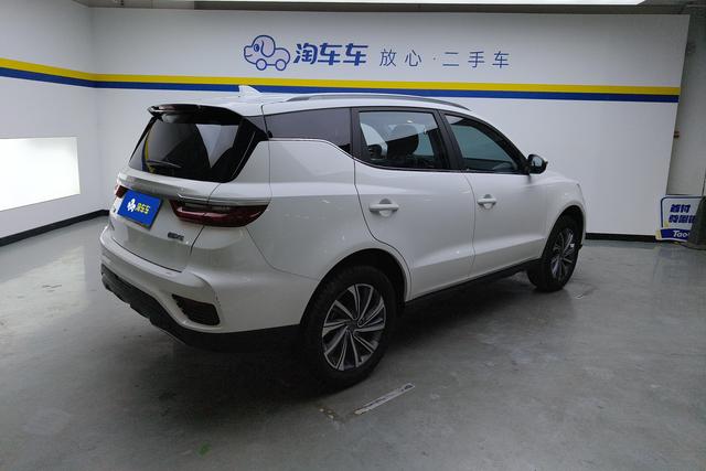 Geely X6 2020 1.4 T MTPremium — фото 3