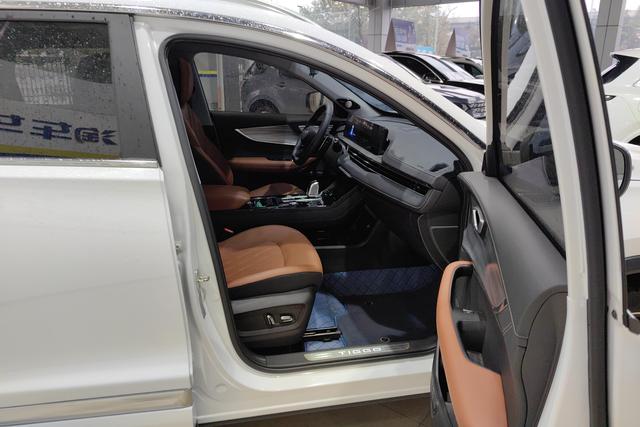 Chery 8 PLUS 2022 290 TGDI DCT — фото 15