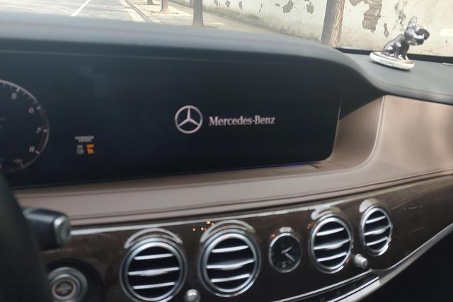 Mercedes-Benz S-Class 2018 S 320 L — фото 13