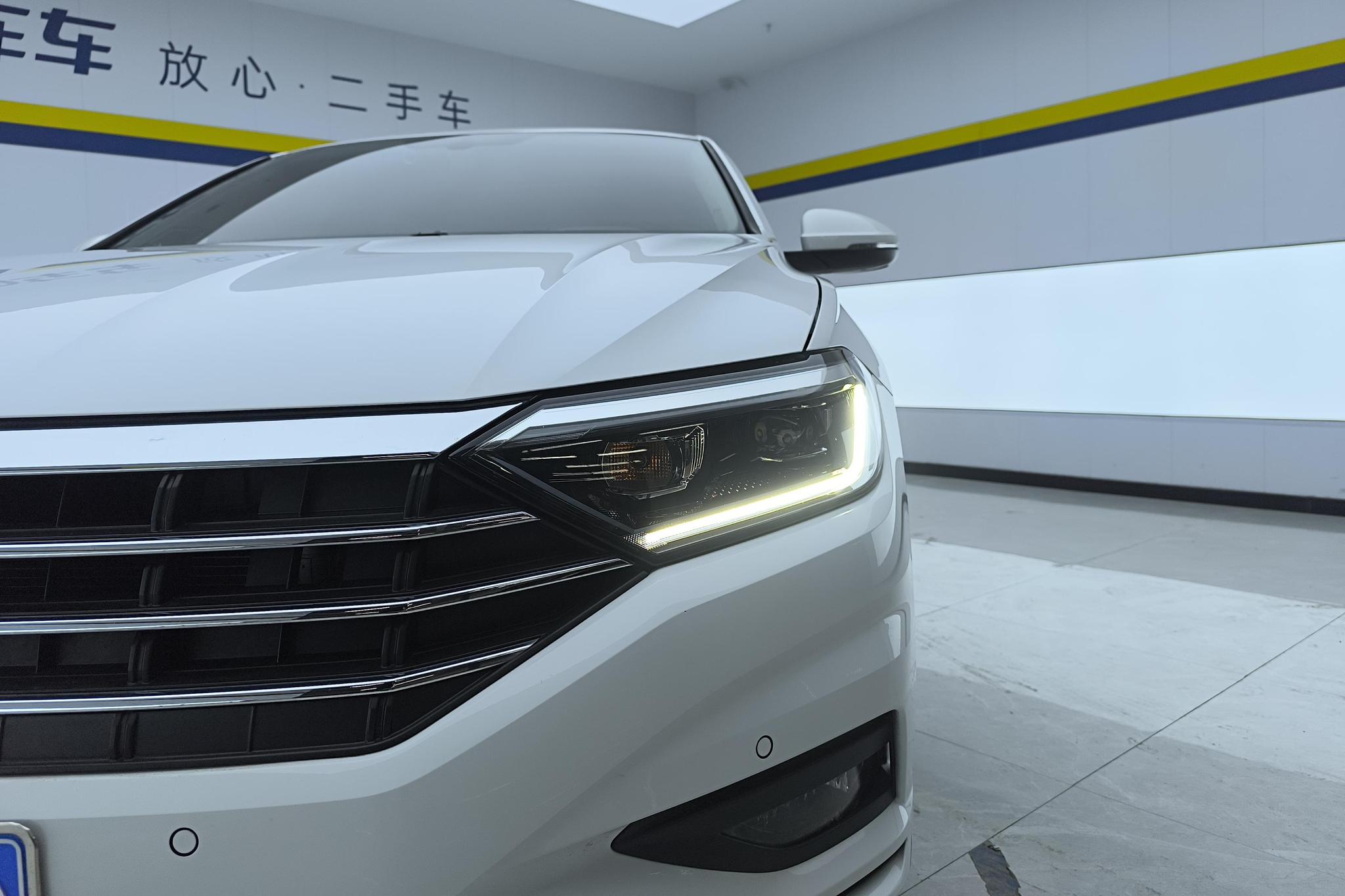Volkswagen Sagitar 2020 280TSI DSG Luxury VI