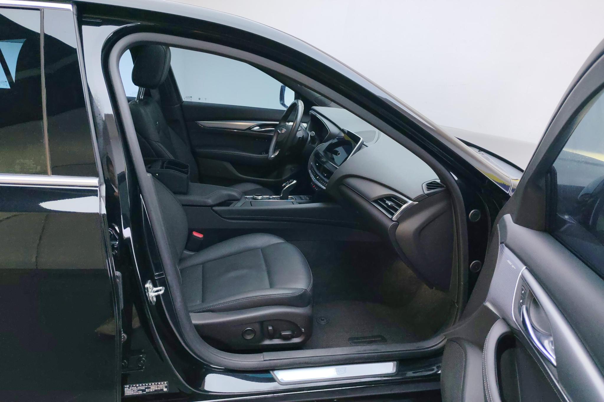 Cadillac CT5 2022 28T Luxury