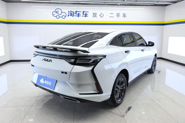 Dongfeng Yixuan 2024 1.5 L AT — фото 3