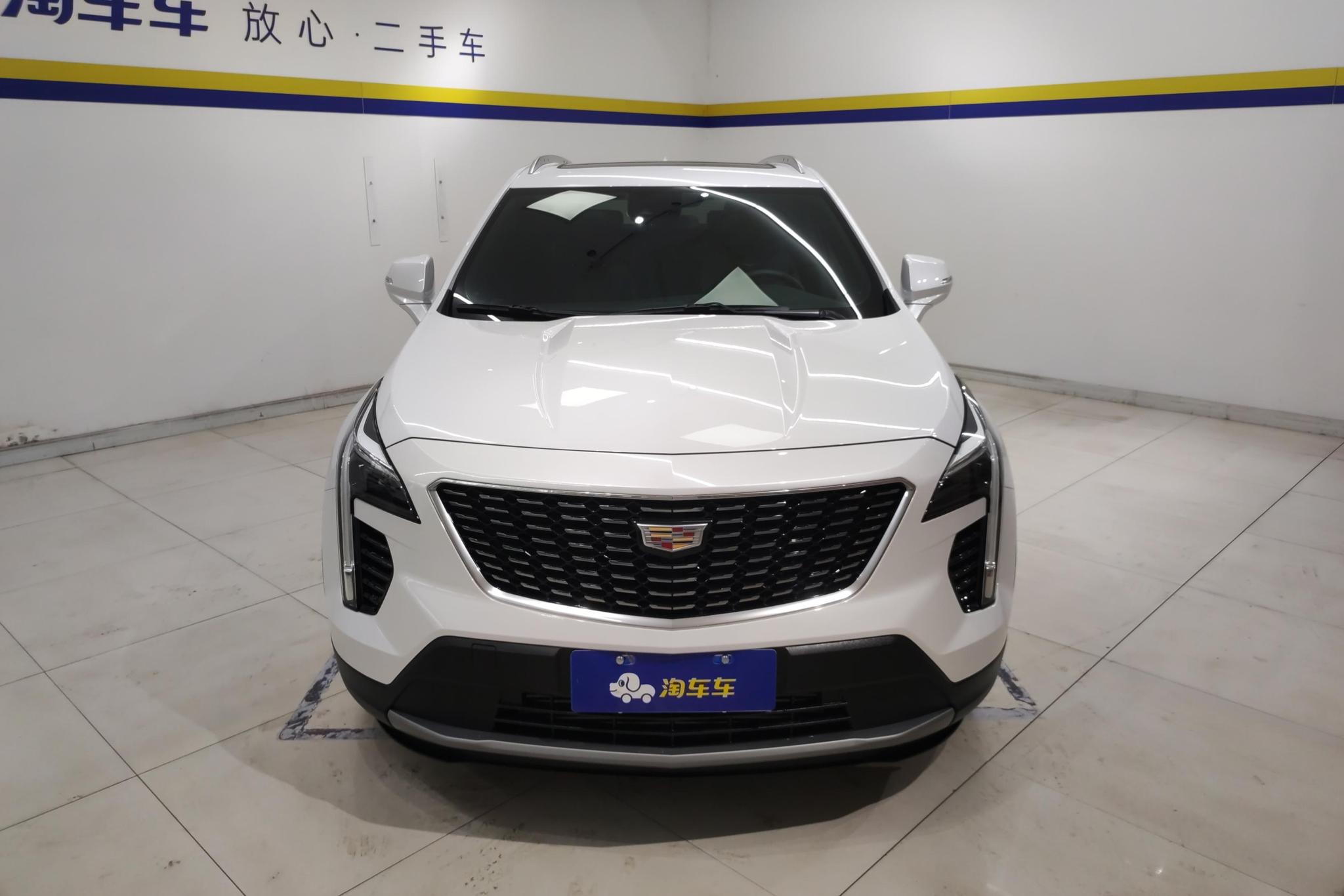 Cadillac XT4 2022 28T Luxury