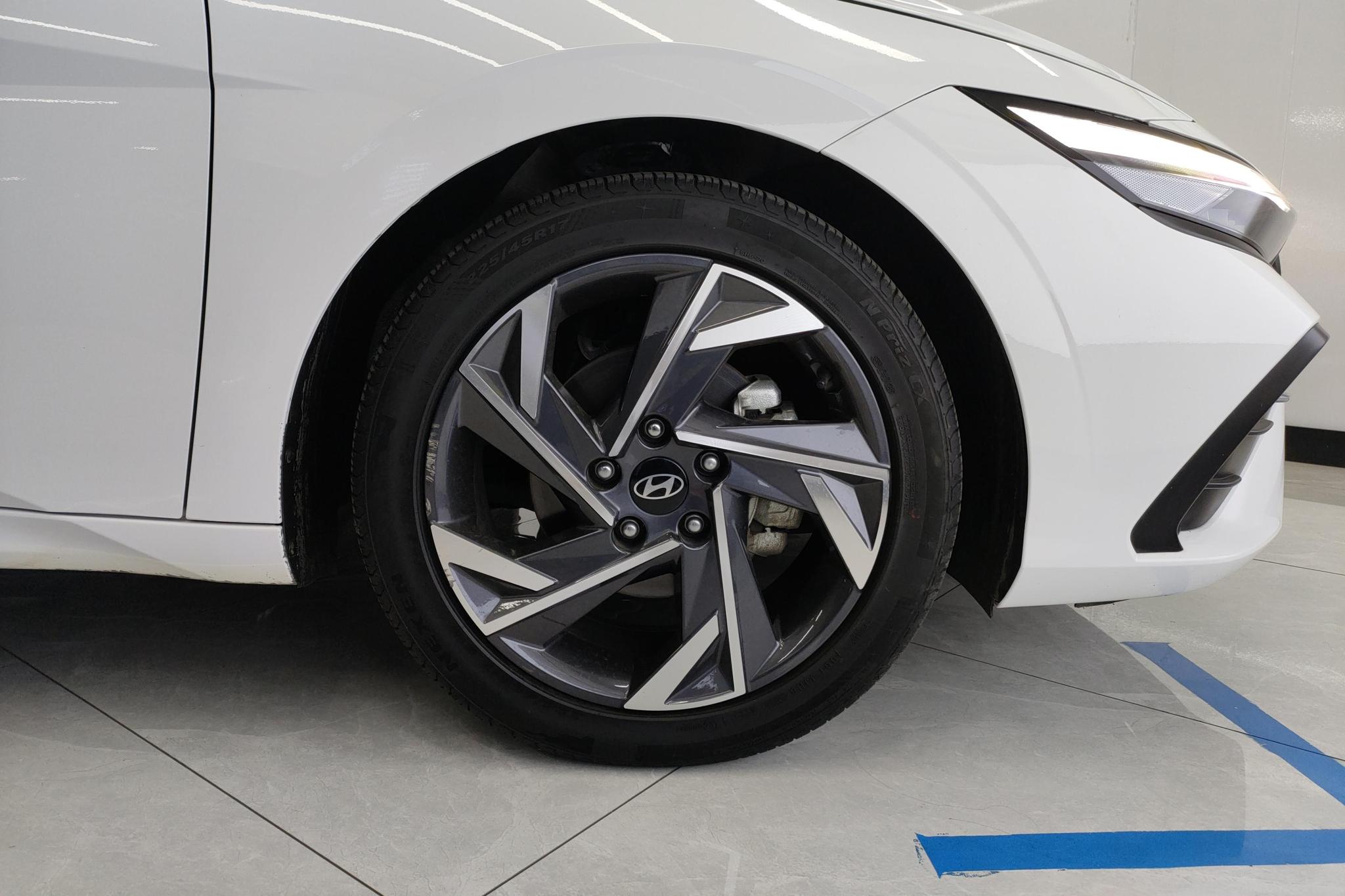 Hyundai Elantra 2023 1.5L CVT GLX Elite