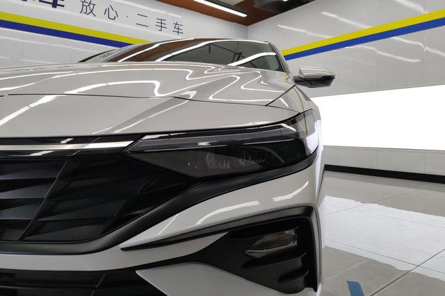 Hyundai Elantra 2023 1.5 L CVT GLX — фото 4