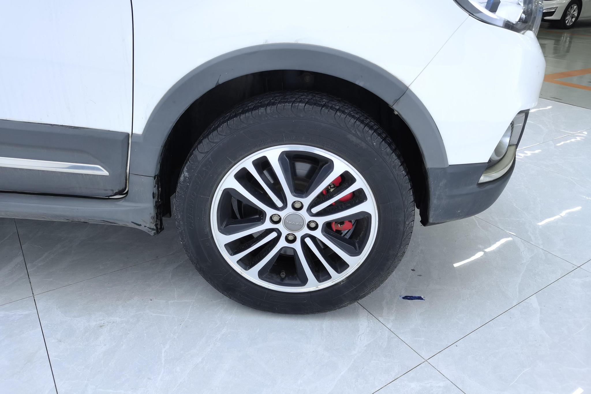 Haval H1 2015 1.5L MT Luxury