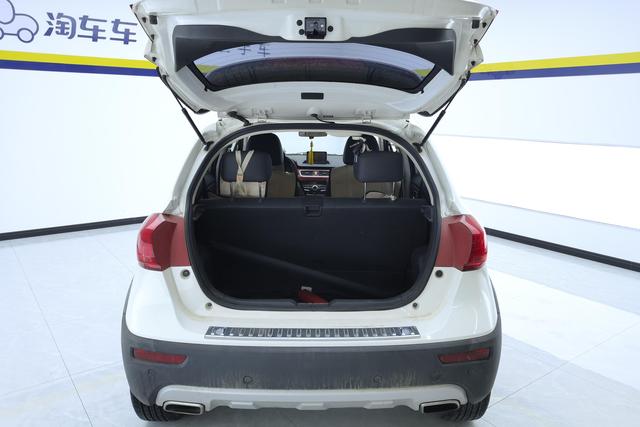 Haval H1 2015 1.5 L MTLuxury — фото 16
