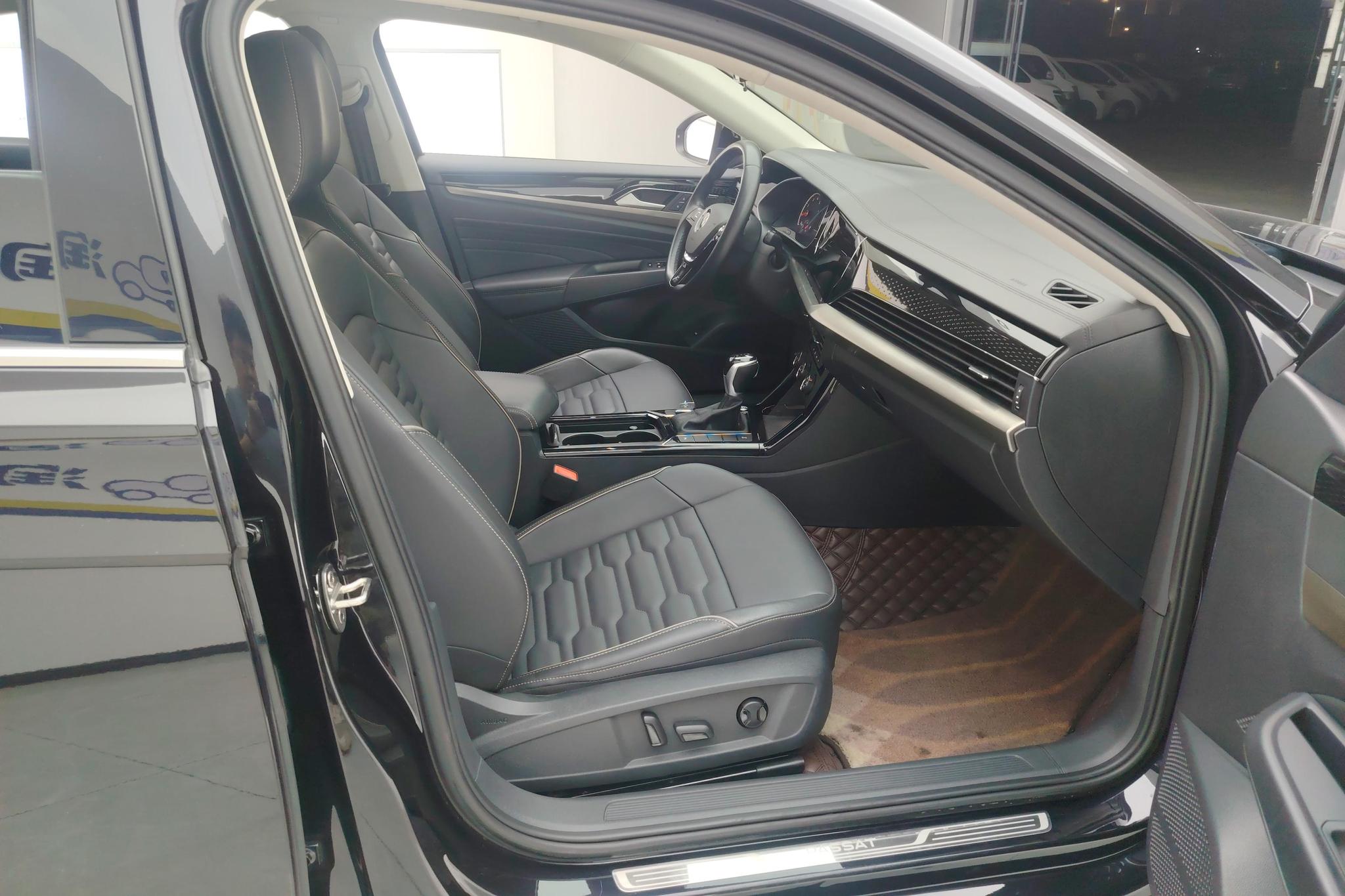 Volkswagen Passat 2021 330TSI Elite