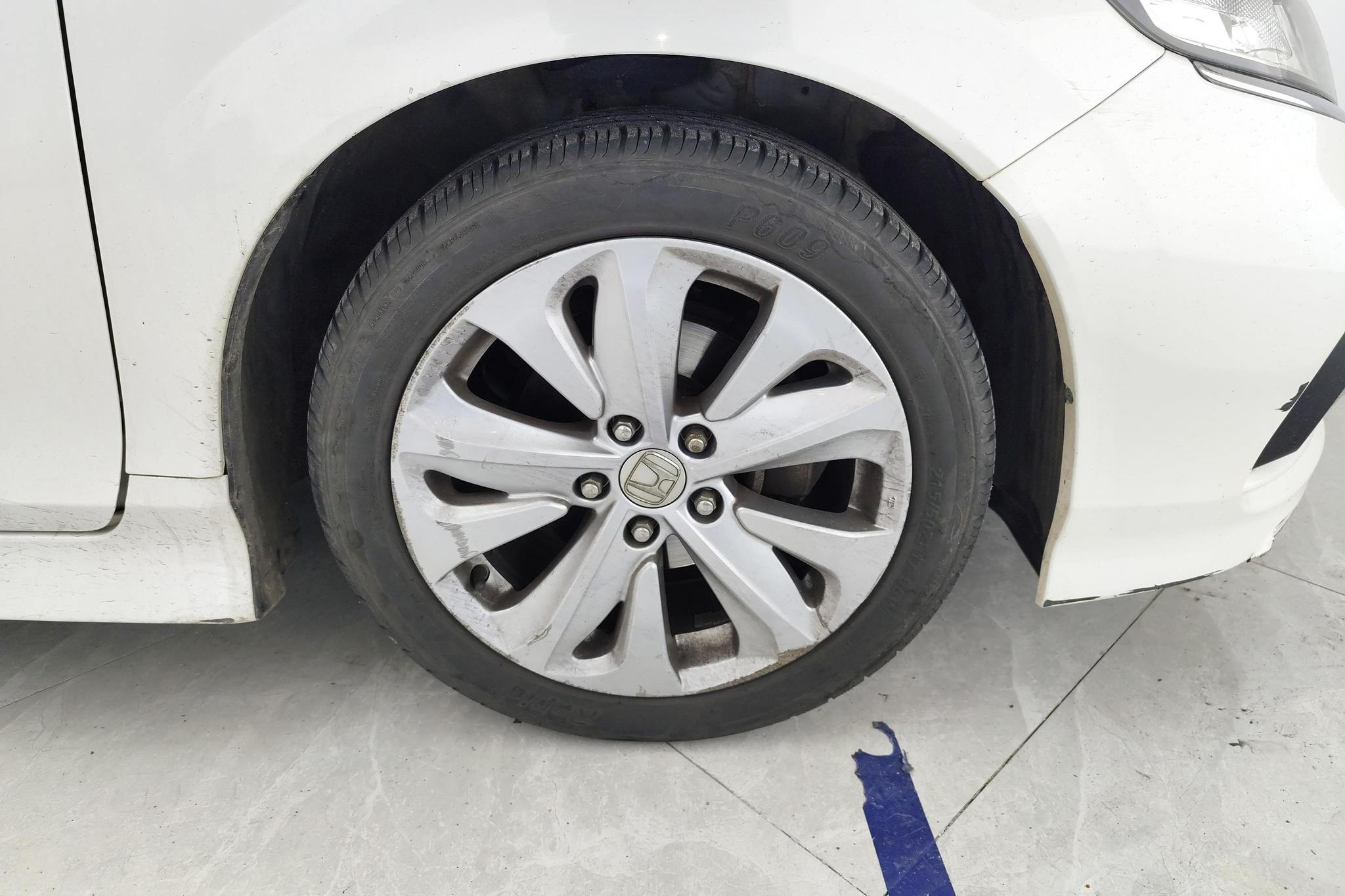 Honda Jade 2017 1.8L AT Comfort 5 мест