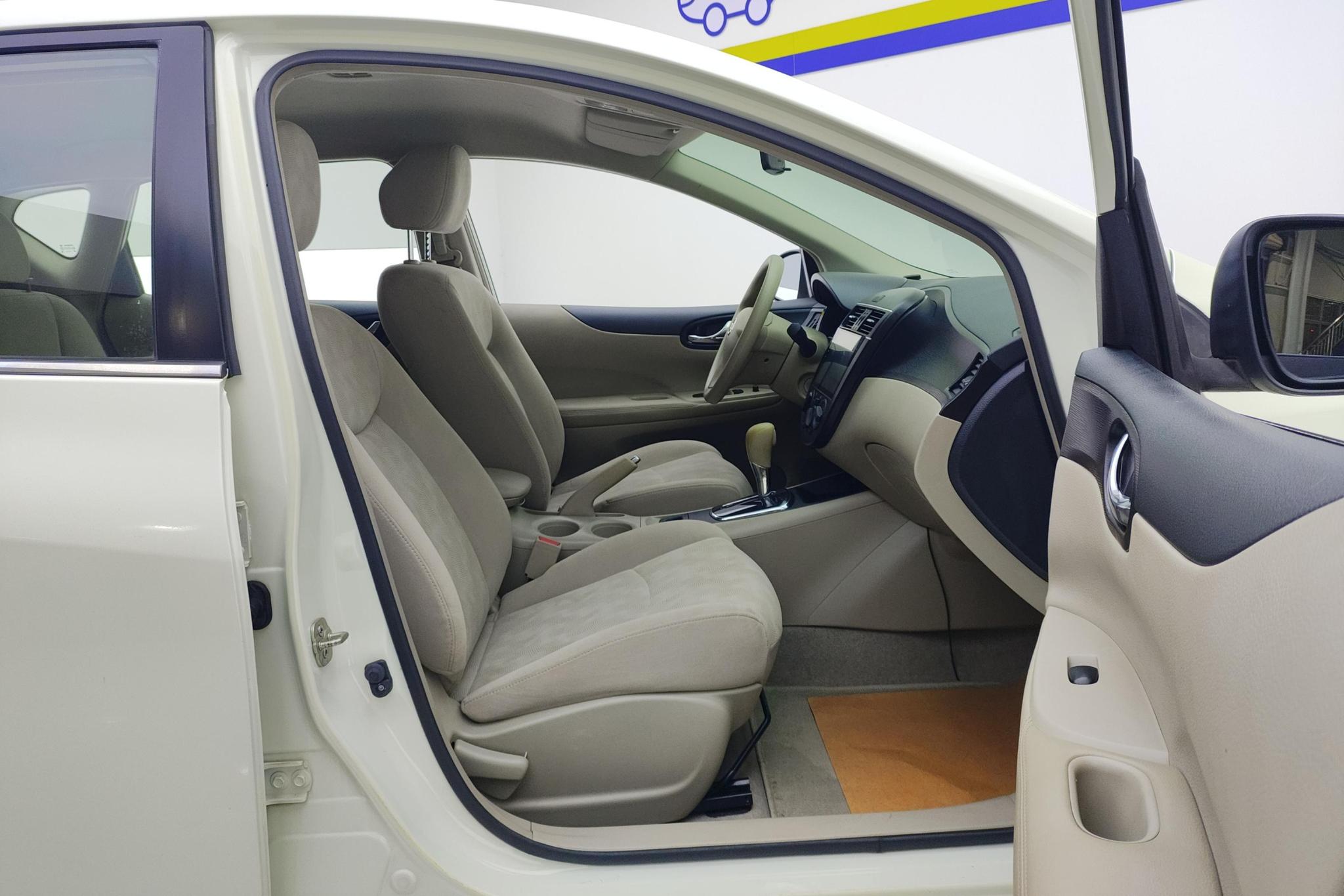 Nissan Tiida 2014 1.6L CVT Comfort