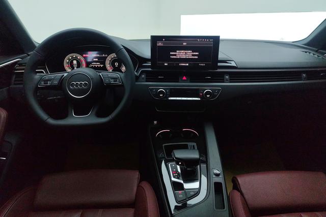 Audi A4L 2023 40 TFSI — фото 12