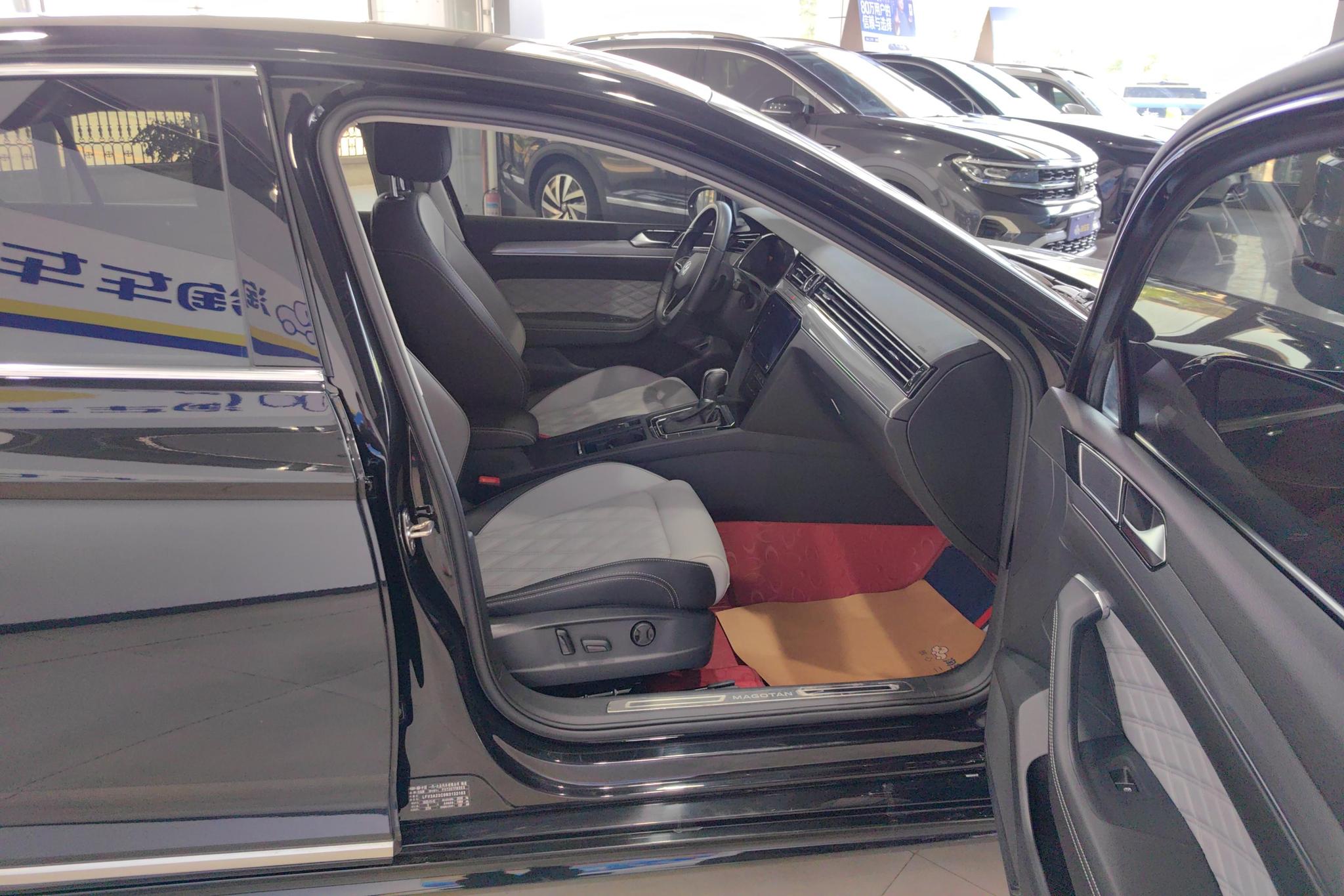 Volkswagen Magotan 2023 200 330TSI DSG Lead