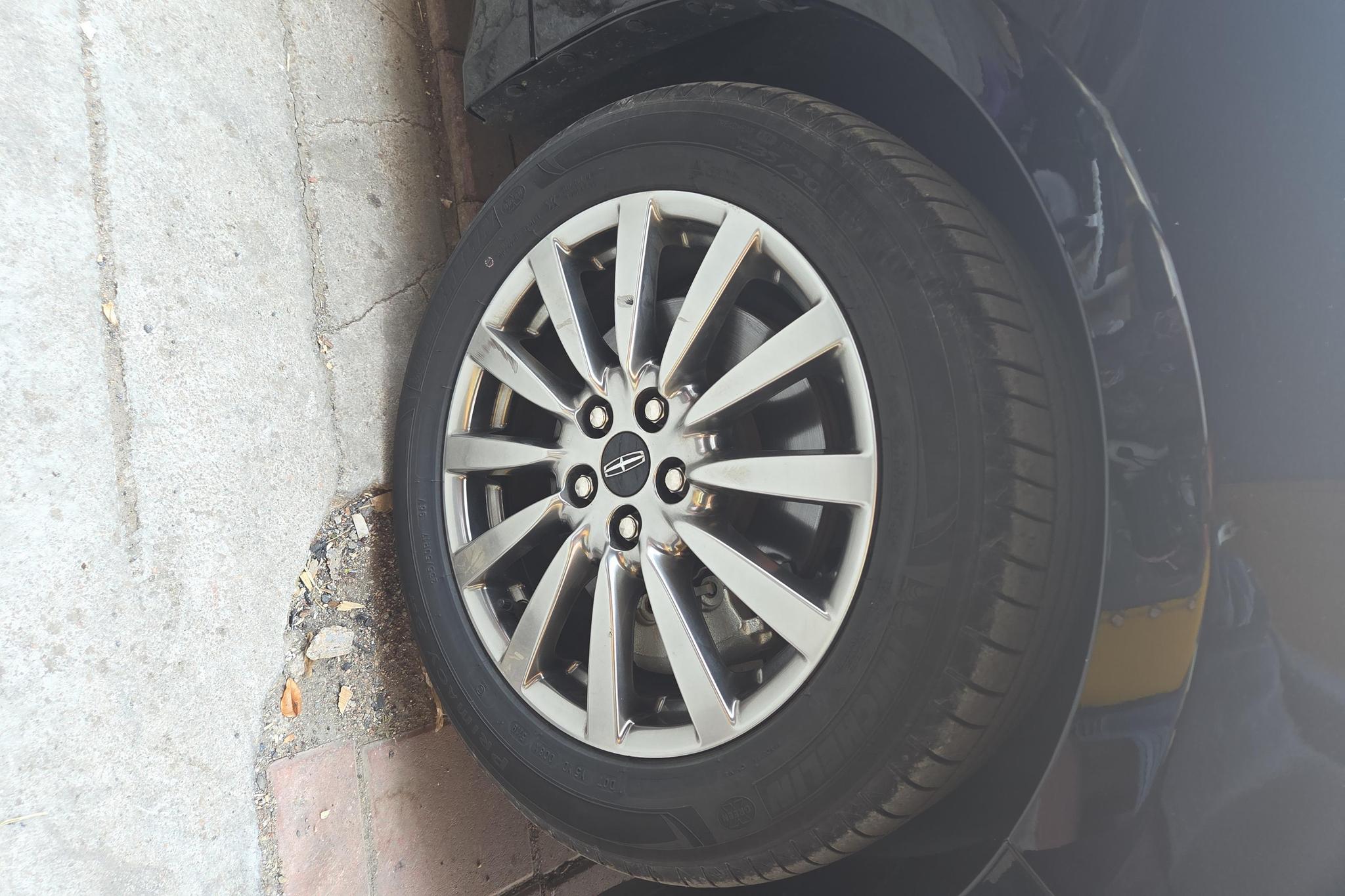 Lincoln MKZ 2020 2.0T Premium