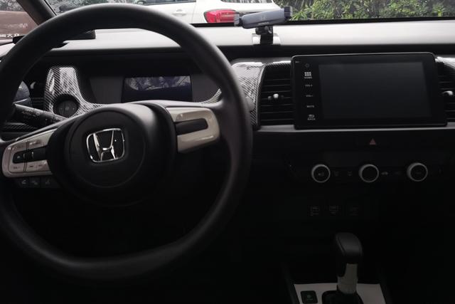 Honda Fit 2021 1.5 L CVT — фото 14