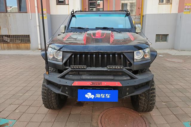 BAIC BJ40 2016 40 L 2.3 T AT 4 WD — фото 2