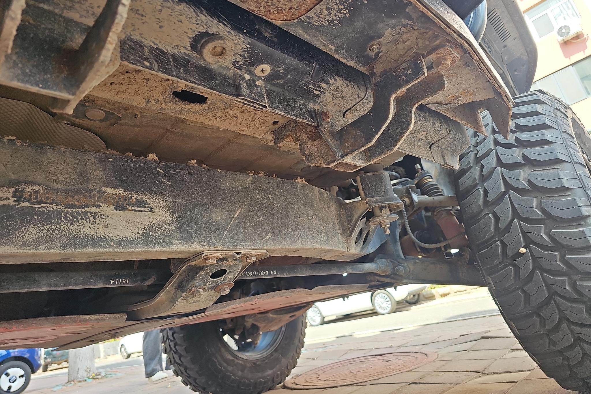 BAIC BJ40 2016 40L 2.3T AT Premium