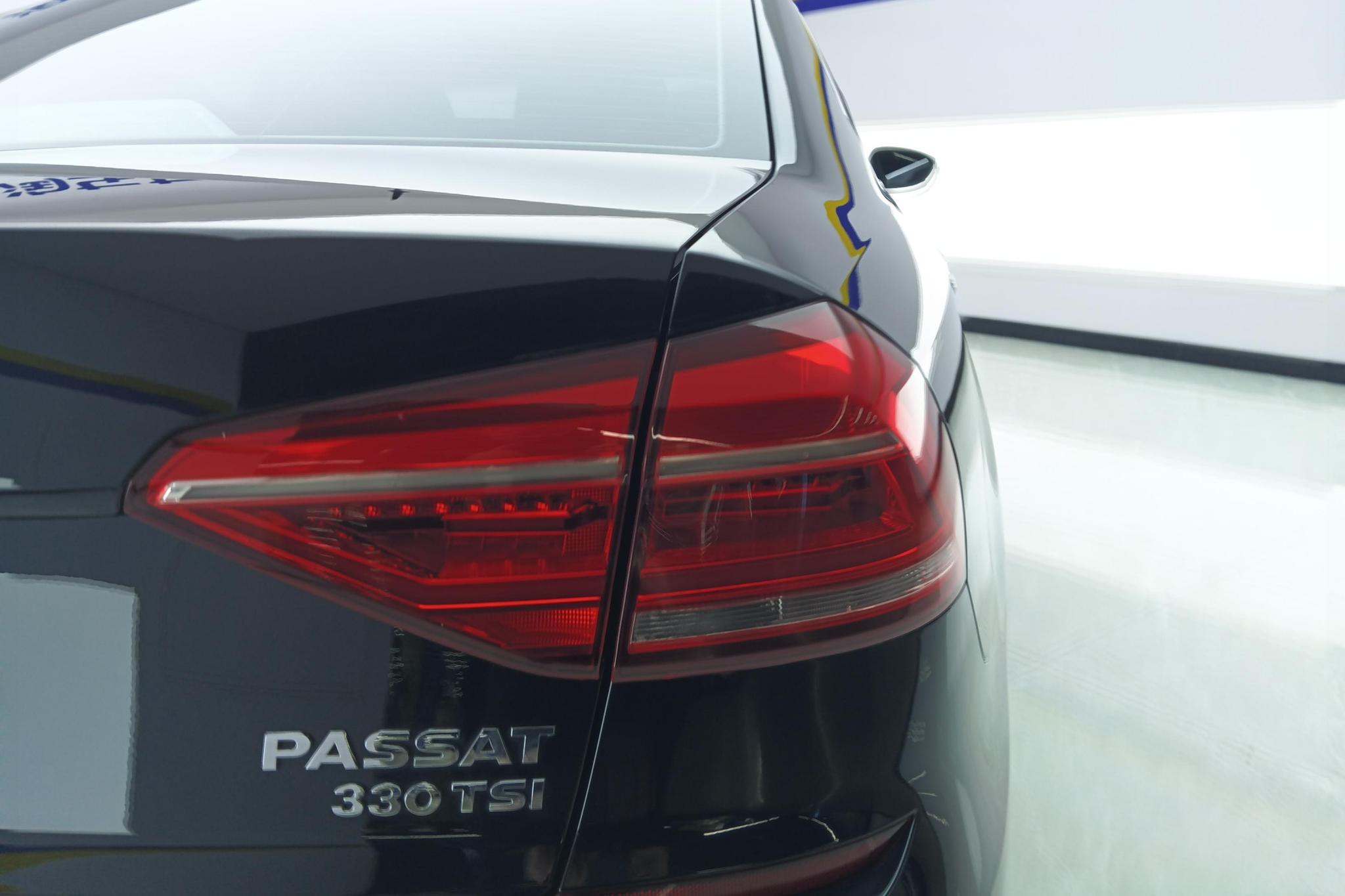 Volkswagen Passat 2017 330TSI DSG