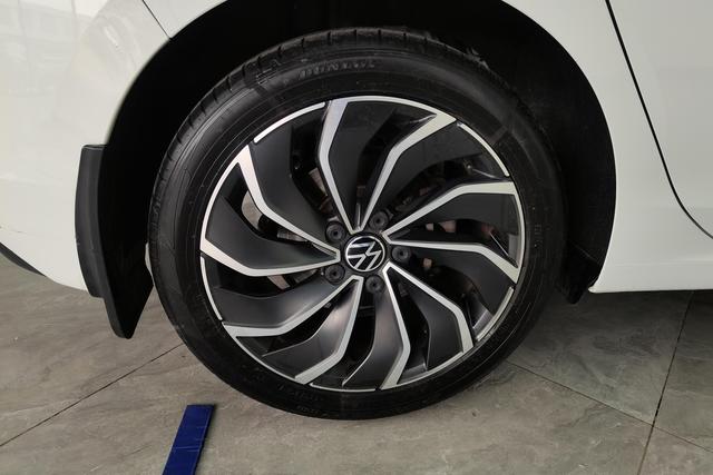 Volkswagen Golf 2021 280 TSI DSG Pro — фото 10