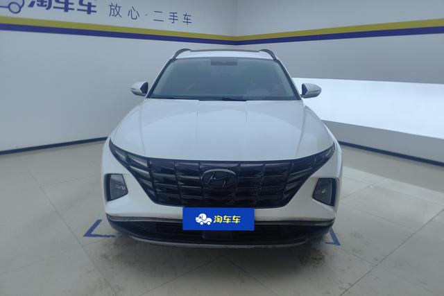 Hyundai Tucson 2023 L 1.5 T GLX 2 WD — фото 2