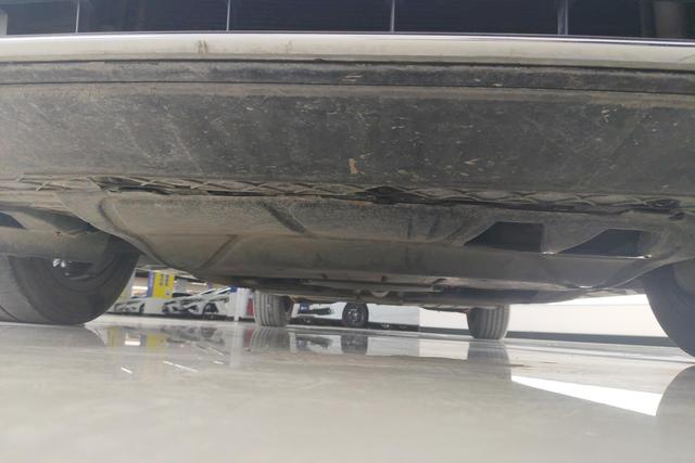 Volkswagen Magotan 2020 330 TSI DSG Leading — фото 10