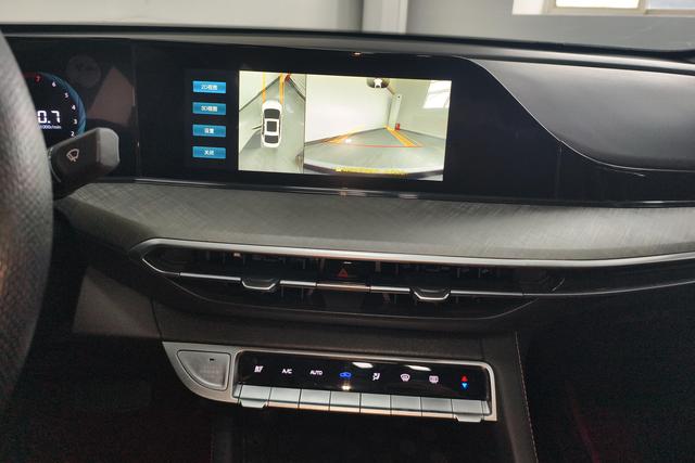 Changan Eado 2024 PLUS 1.4 T DCT — фото 12