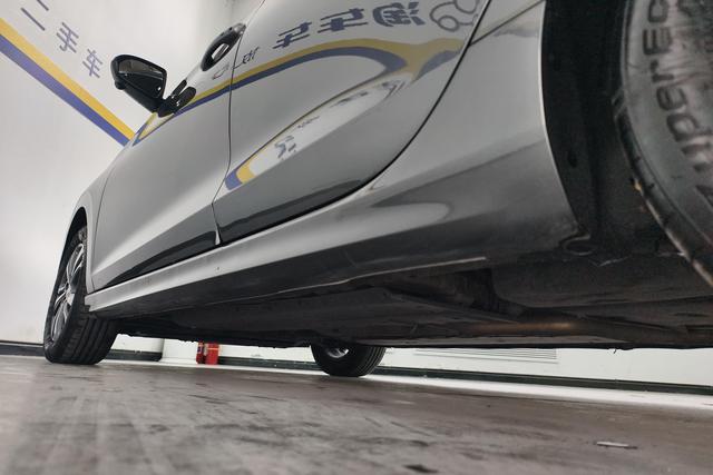 Changan Eado 2024 PLUS 1.4 T DCT — фото 6