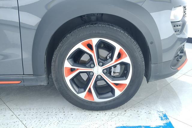 Lynk & Co 02 2019 2.0 T AT 2 WD Pro VI — фото 10