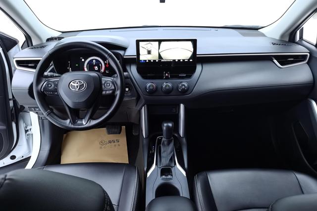 Toyota Corolla Cross 2023 2.0 L CVT — фото 12