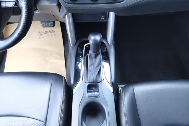 Toyota Corolla Cross 2023 2.0 L CVT — фото 14