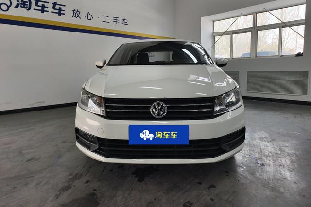 Volkswagen Santana 2016 1.4 L MT — фото 2