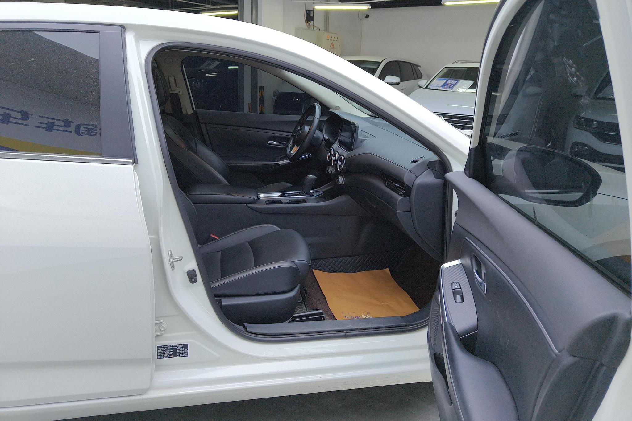 Nissan Sylphy 2022 1.6L XL CVT Enjoy
