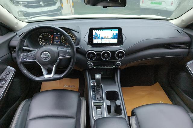 Nissan Sylphy 2022 1.6 L XL CVT — фото 13
