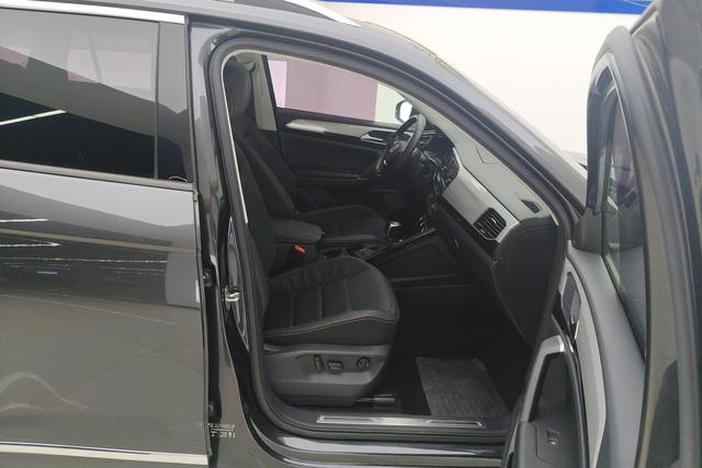 Volkswagen Tayron 2019 280 TSI 2 WDLuxury VI — фото 17