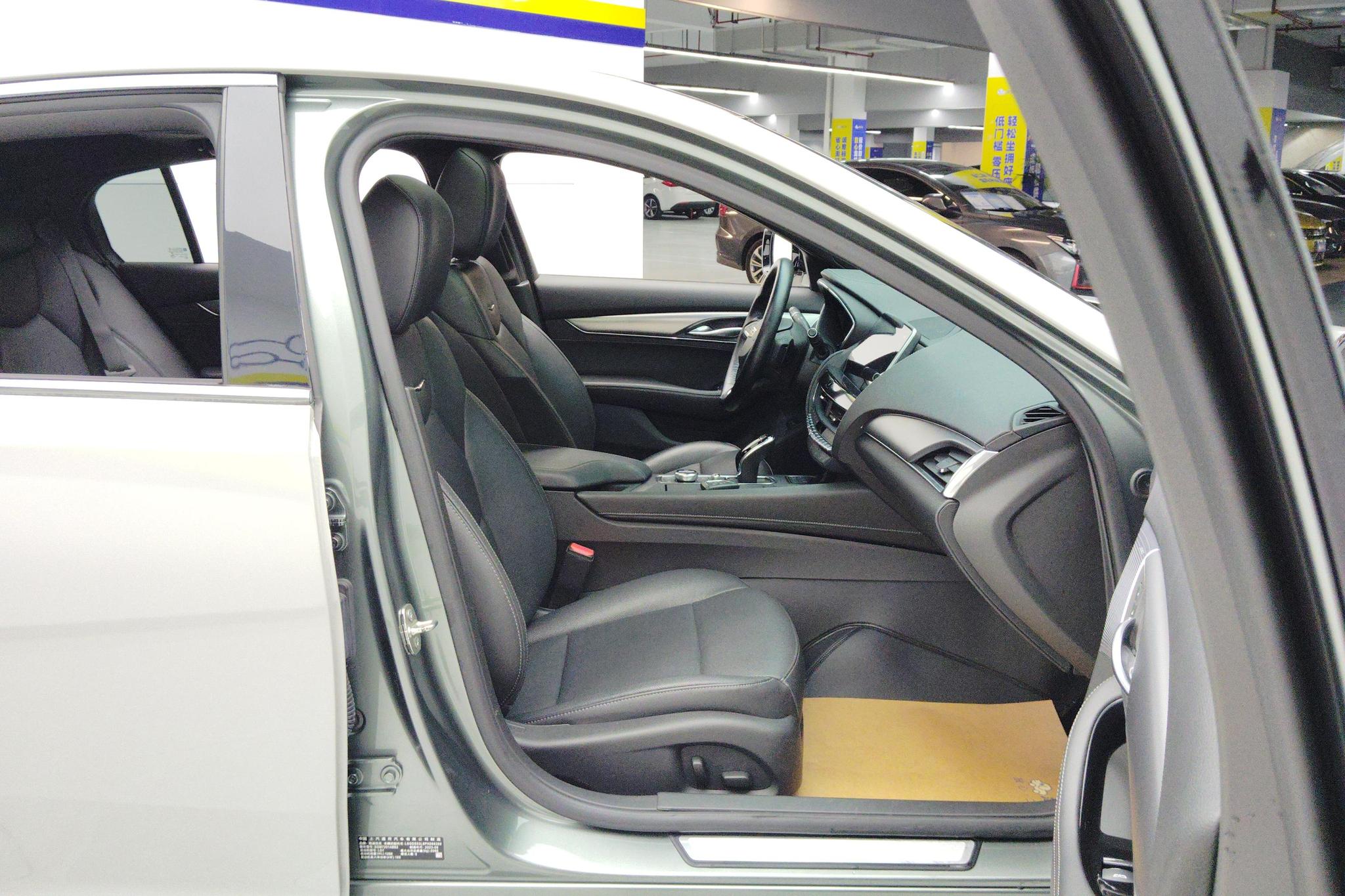 Cadillac CT5 2023 28T Luxury Standard