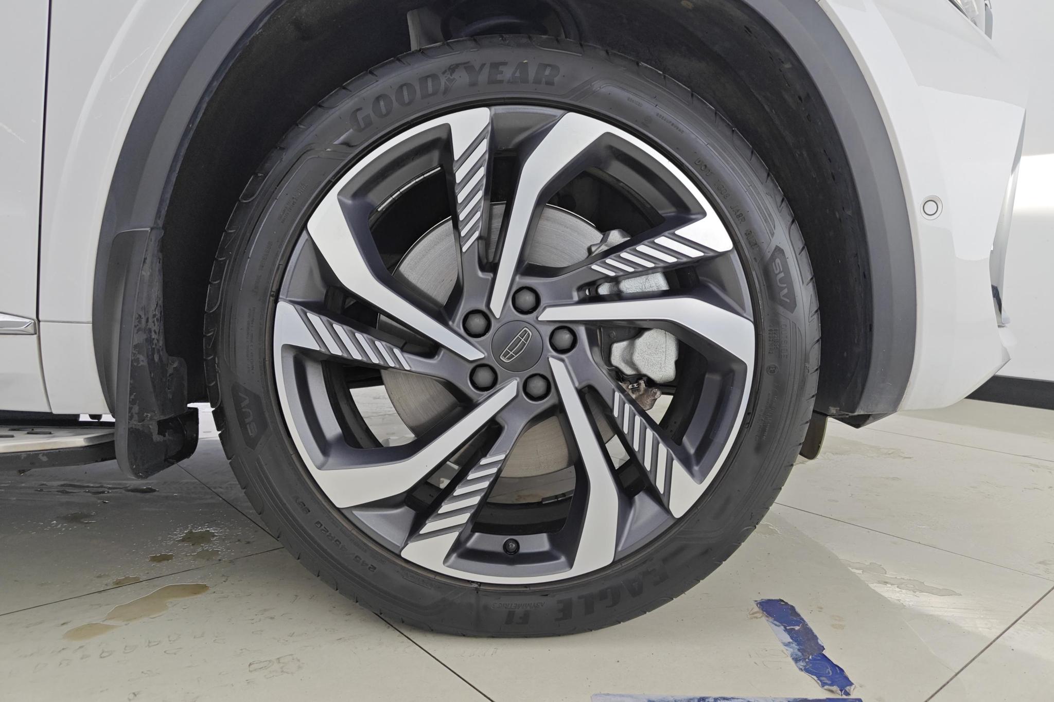 Geely Monjaro L 2021 2.0TD AT Flagship