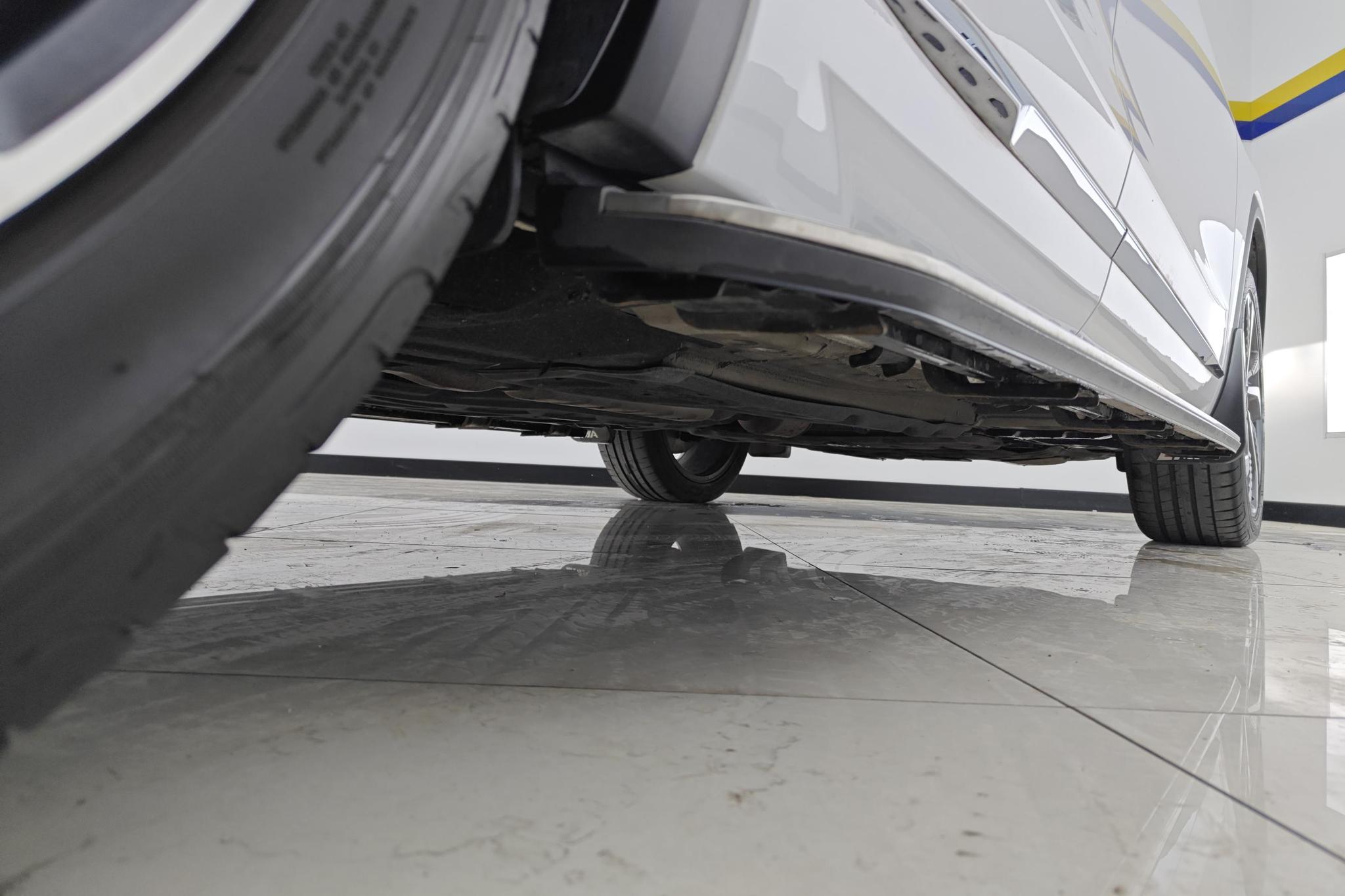 Geely Monjaro L 2021 2.0TD AT Flagship