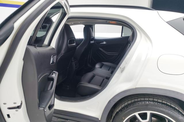 Mercedes-Benz GLA 2018 GLA 220 4 MATIC Sport — фото 16