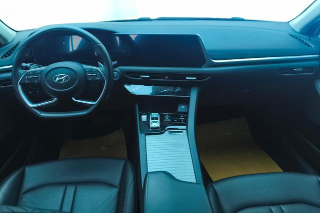 Hyundai Sonata 2020 270 TGDi GLS DCT — фото 11