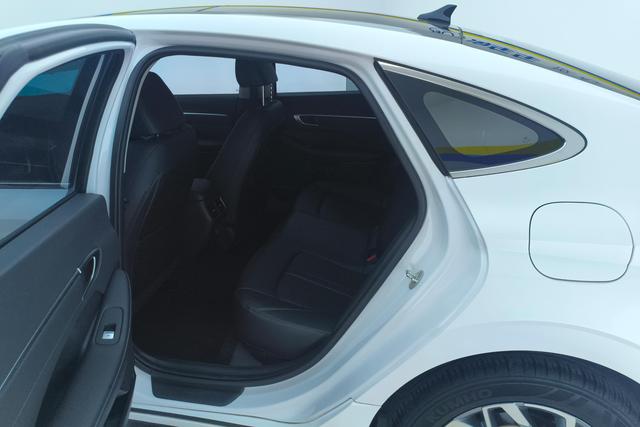 Hyundai Sonata 2020 270 TGDi GLS DCT — фото 15