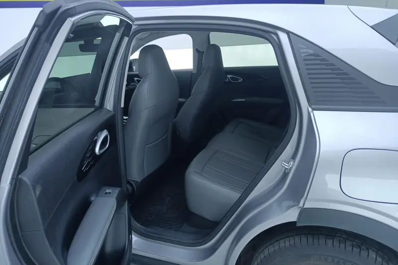 Geely Galaxy Starwish — фото 12