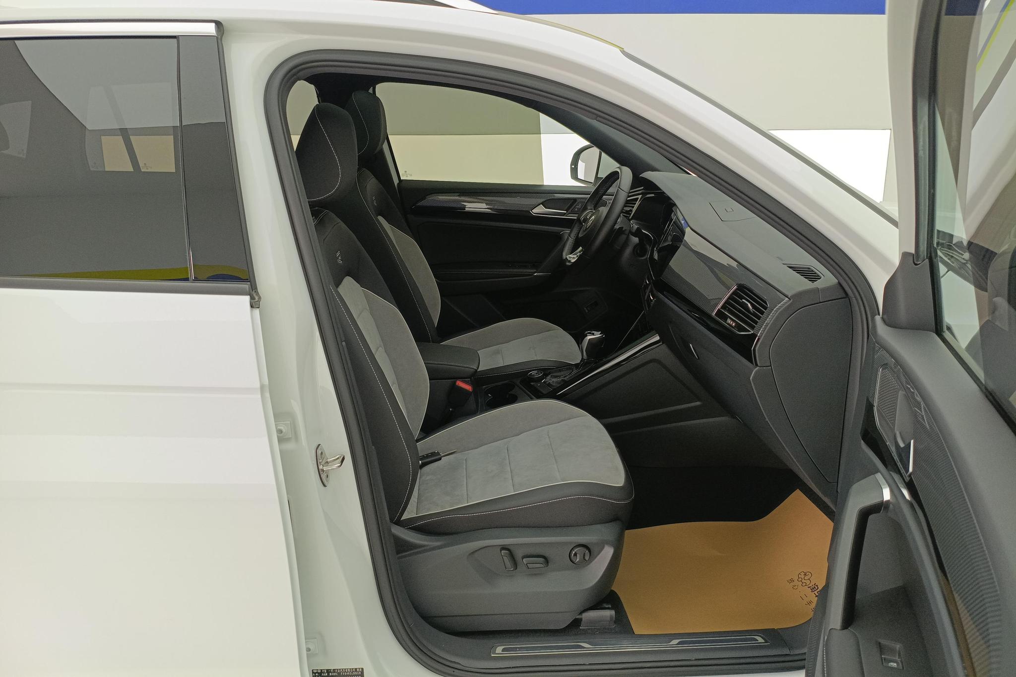 Volkswagen Tayron 2022 380TSI R-Line Smart Connect