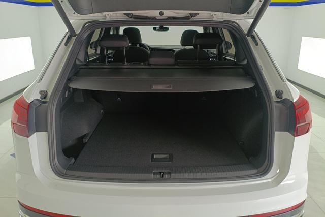 Volkswagen Tayron 2022 380 TSI 4 WDR-Line — фото 17