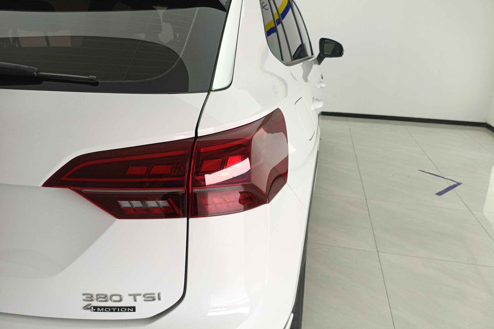 Volkswagen Tayron 2022 380TSI R-Line Smart Connect