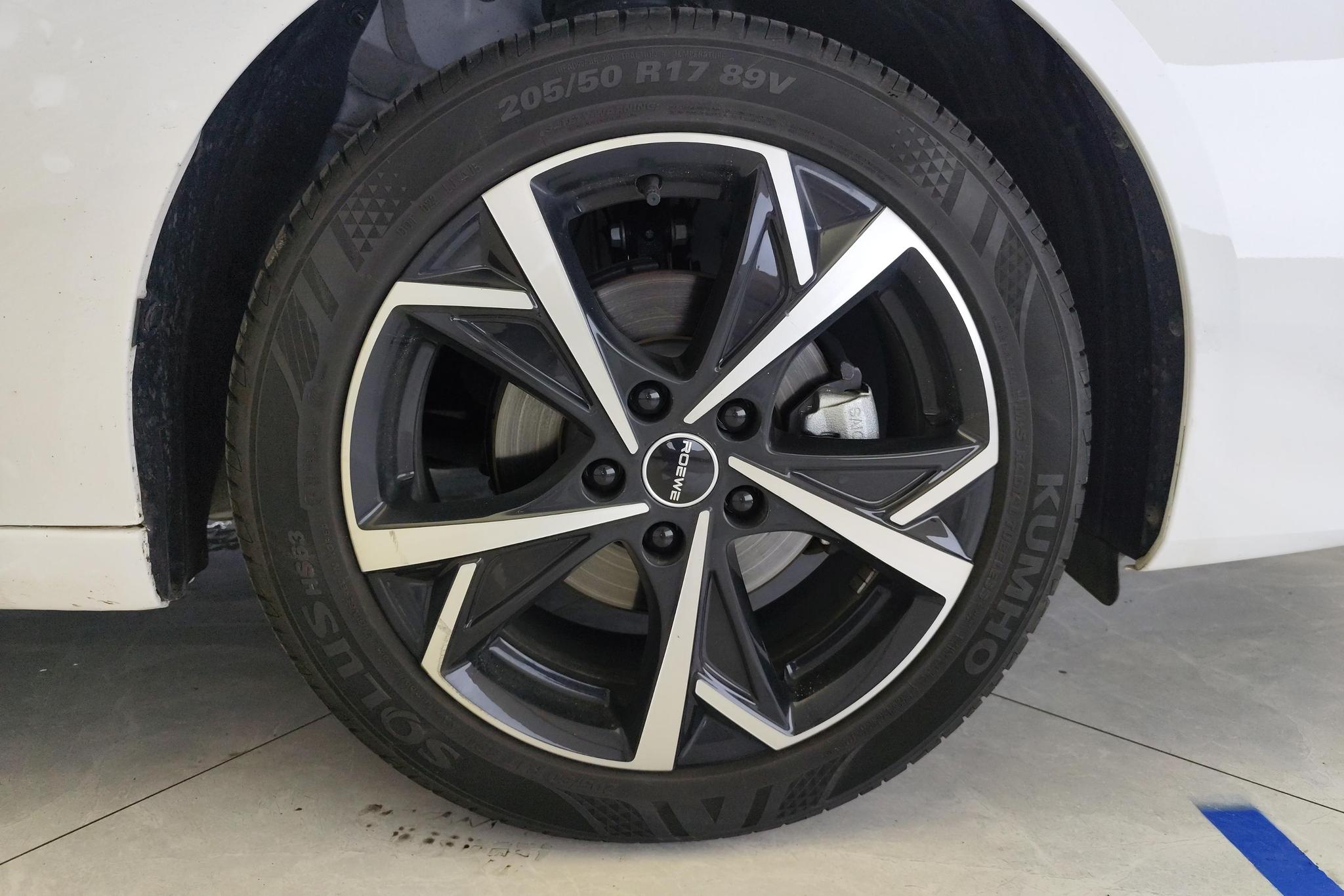Roewe i5 2024 1.5L CVT