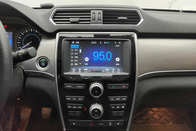 Haval H2 2017 1.5 T MT 2 WDLuxury — фото 11