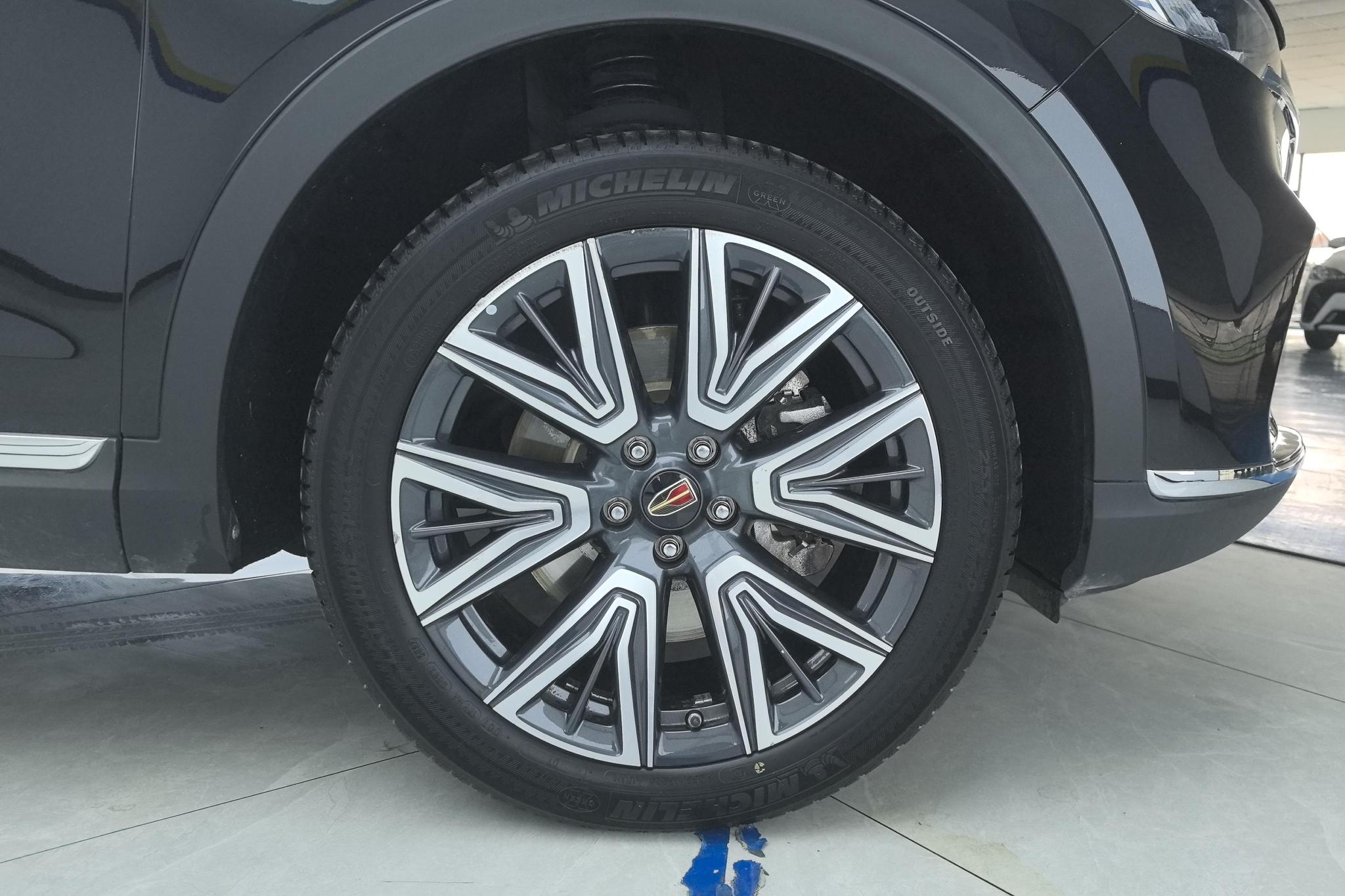Hongqi HS5 2022 2.0T