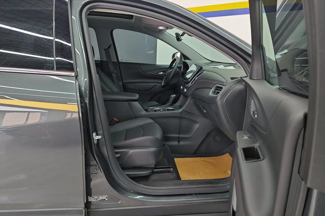 Chevrolet Equinox 2019 Redline 550 T AT 4 WD RS V — фото 17